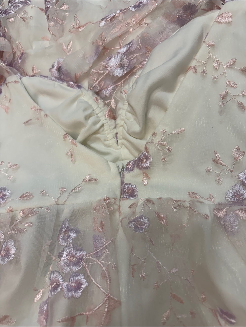 NWT Lulu’s Distinctly Sweet Ivory/White Blush Floral Embroidered Midi Dress XS - Picture 8 of 11